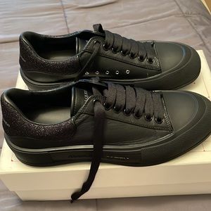 AUTHENTIC Alexander McQueen Men’s Deck Plimsoll Black size 44E (11) new with box